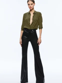 Alice and Olivia TOPS*A+O X BASQUIAT WILLA PLACKET TOP