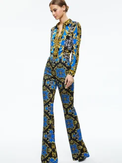 Alice and Olivia MATCHING SETS*BREANN FITTED BLAZER + TEENY FIT FLARE BOOTCUT PANT