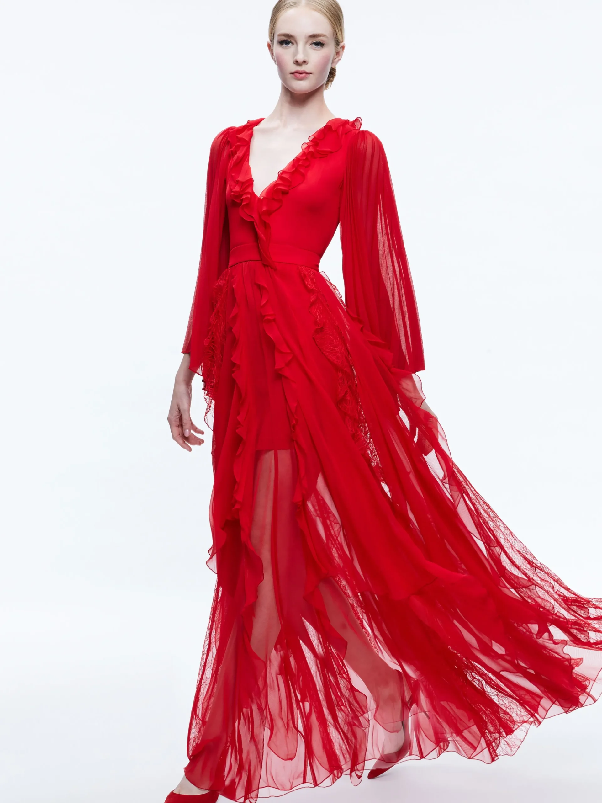 Alice and Olivia GUEST OF|MAXI*DAY SUNBURST SLEEVE MAXI DRESS