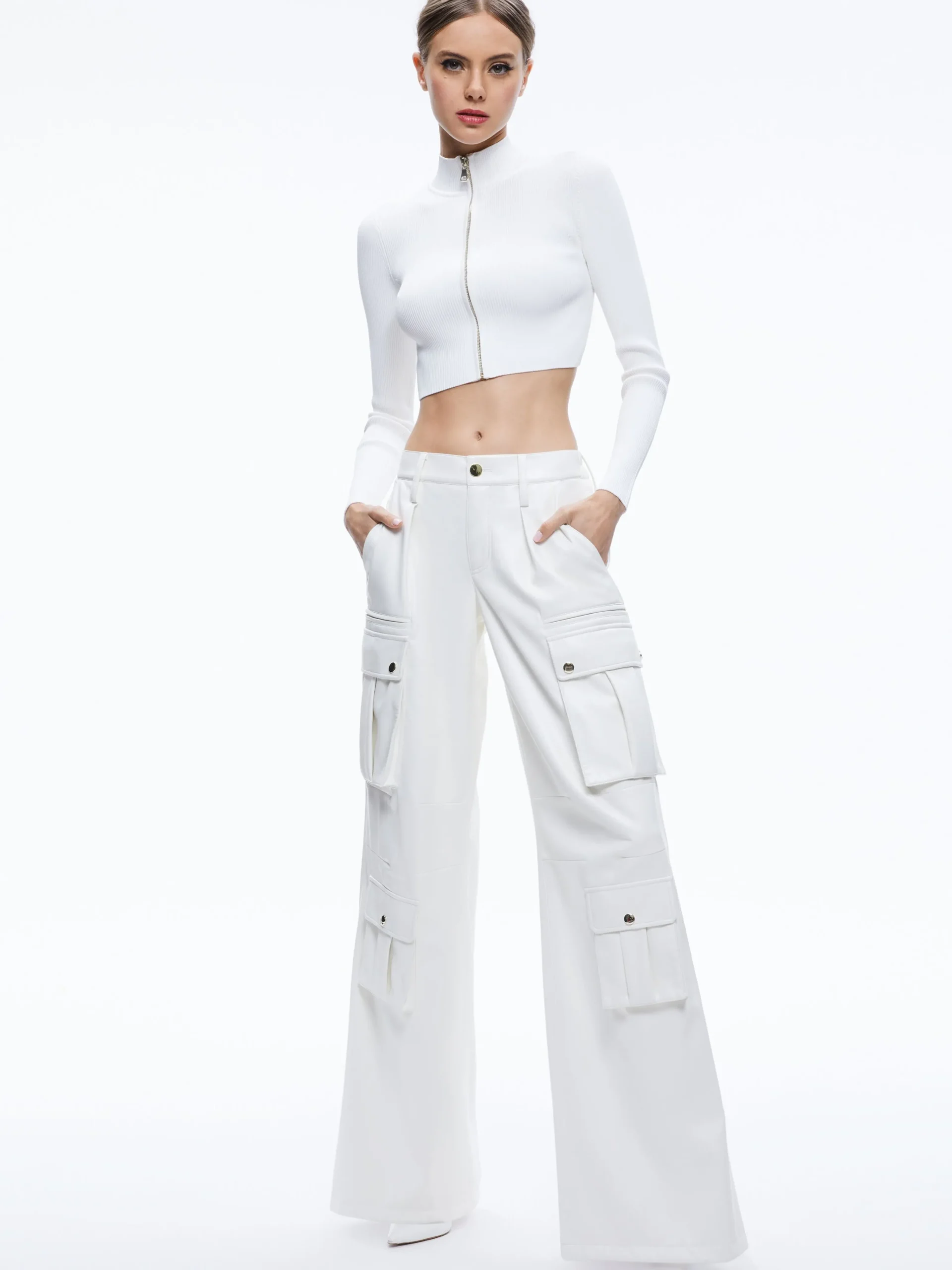 Alice and Olivia ESSENTIALS|SWEATERS*DORRIS RIBBED ZIP UP CARDIGAN